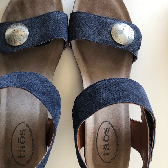 Women’s Taos Sandals - Picture 11 of 12